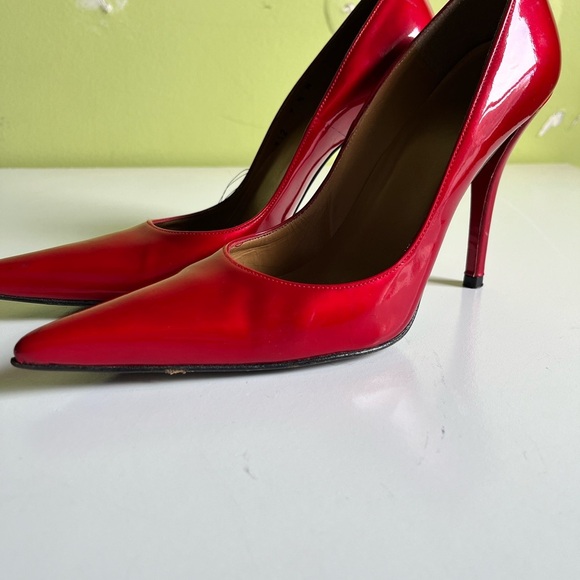 stewart weitzman, red patent leather, Vintage 90s Pointed Toe, size 8 Preowned - Picture 6 of 9